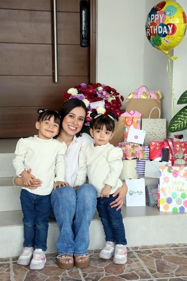 Alía Carmona, Caro Carmona y Alessa Carmona