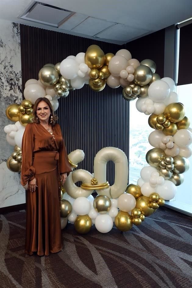 Mayra Salinas de González