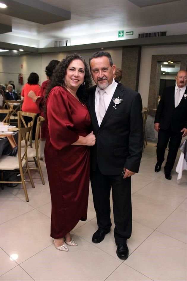 Claudia de Dávila y Óscar Dávila