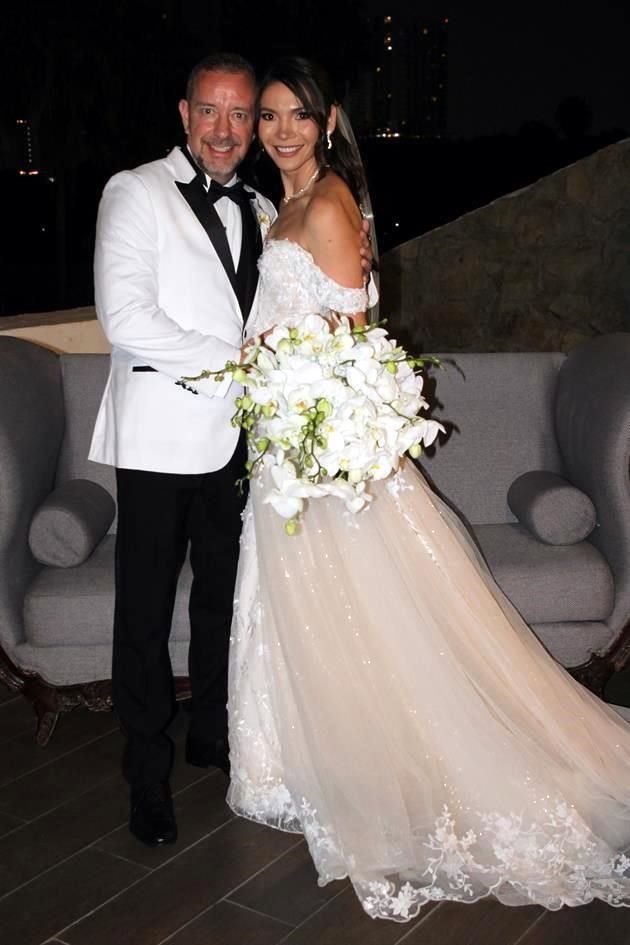 Gabriel Tláloc Cantú y Claudia Salinas Calderón