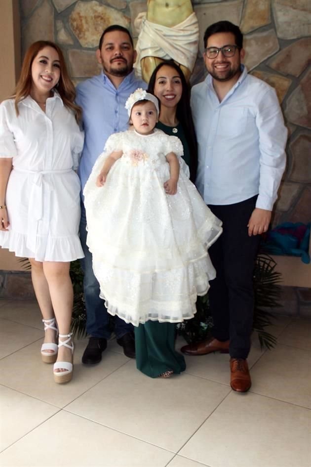 Melisa Piedra,  Moisés Vázquez González, Andrea Reyna Espinoza, Óscar Piedra y Rebeca Vázquez Reyna