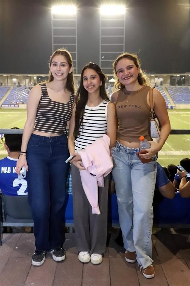 Vanessa García, Indira Mejía y Andrea Mejía
