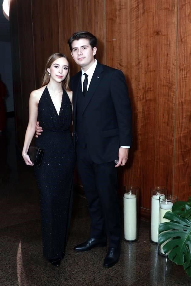 Jimena López y Álger Alanís