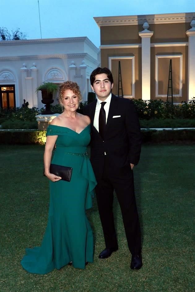 Betty Flores y Emiliano de la Garza