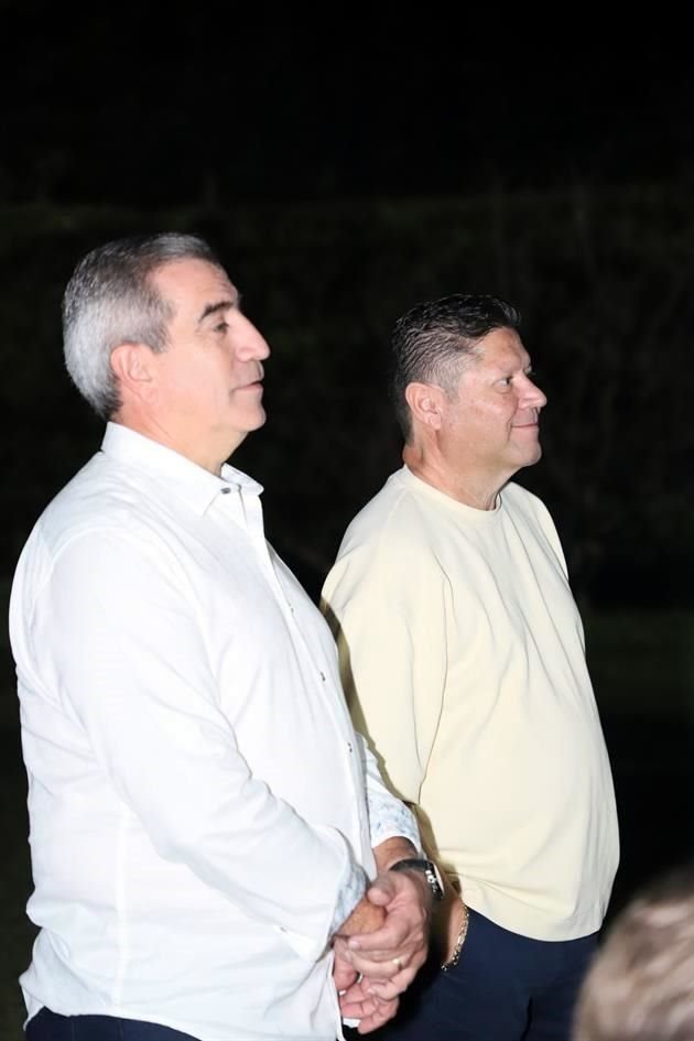 Juan Hoyt y Carlos Manjarrez