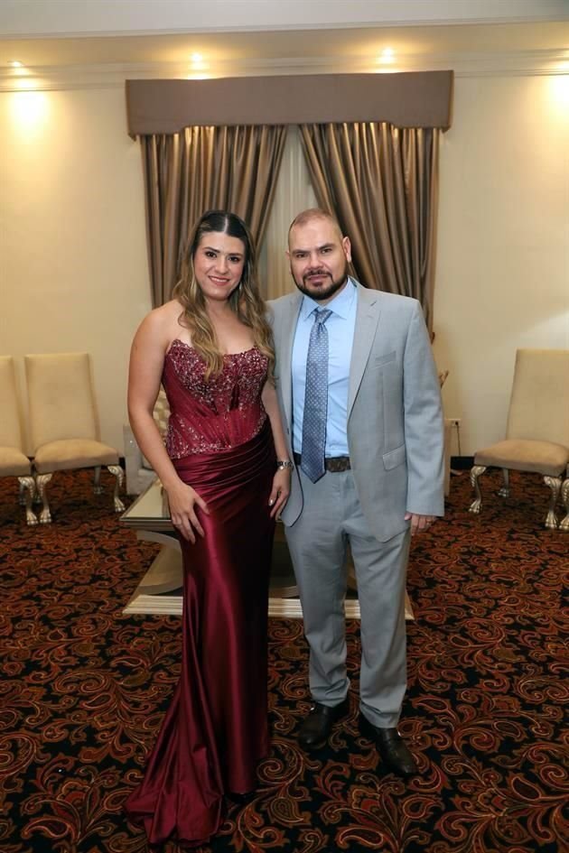 Nancy Marroquín y Carlos Moreno