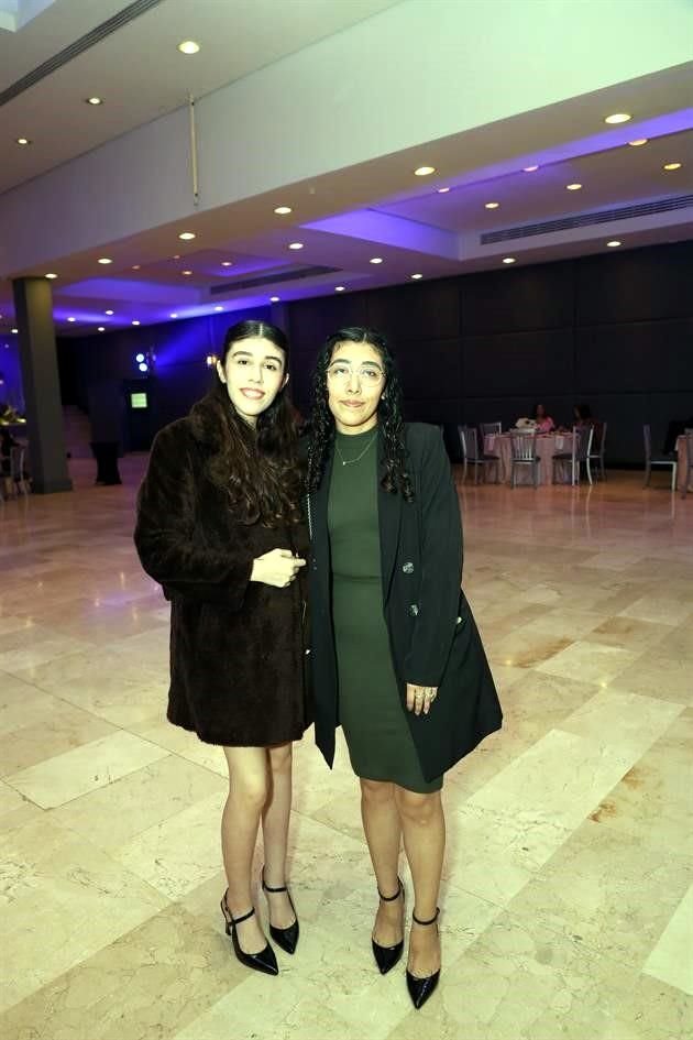 Hannia Ircheta y Dafne Iracheta