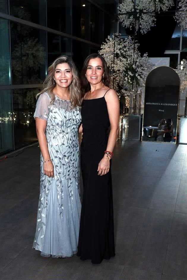 Tania Delgadillo y Magaly González