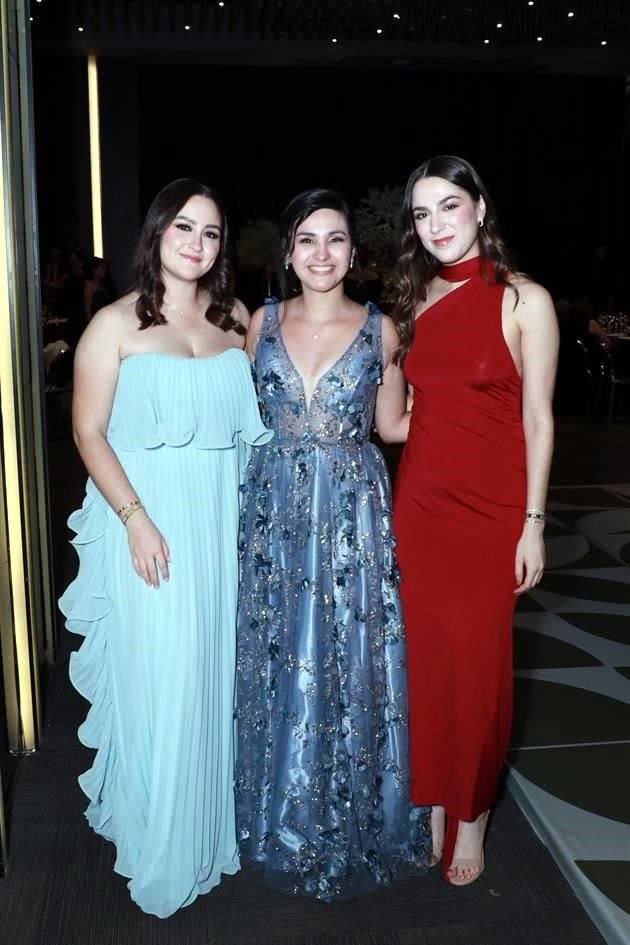 Itzze Montemayor, Consuelo Rosado y Elisa Garza