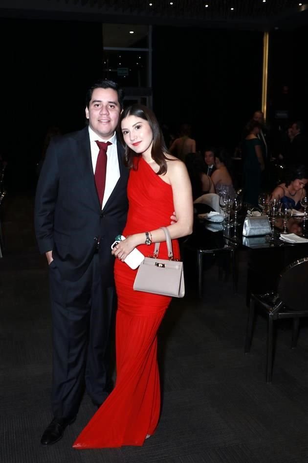 Manuel Magaña y Fátima Cantú