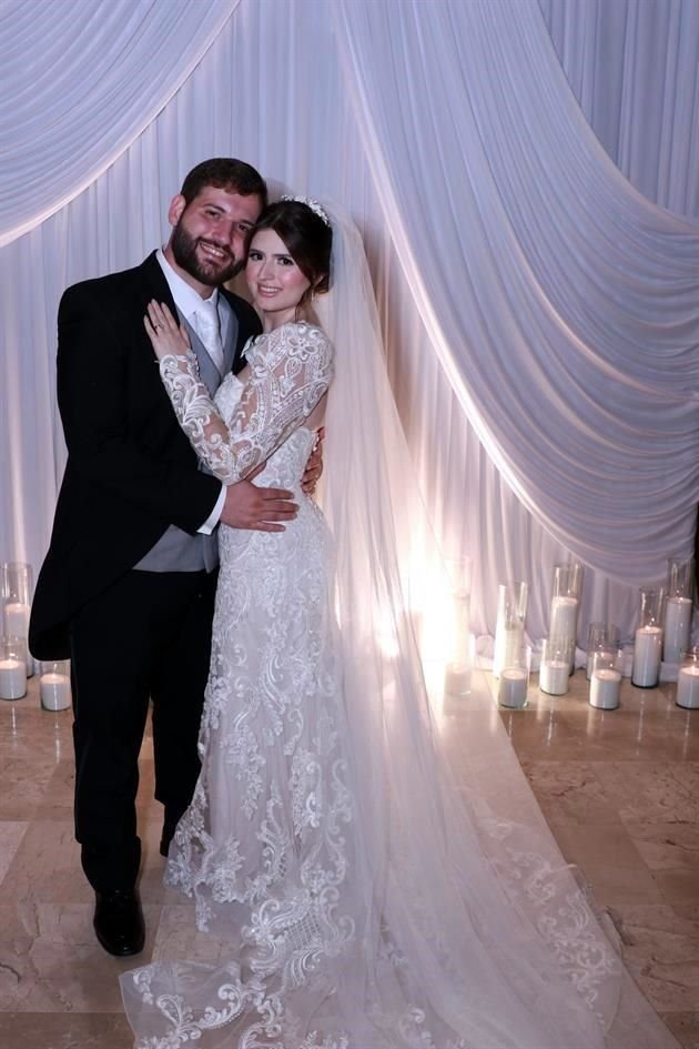 Patricio Martínez Jezzini y Liliana Celedón Cabriales