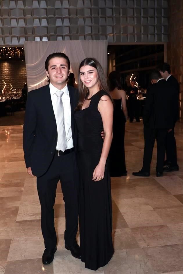 Adrián Treviño y Celeste Martínez