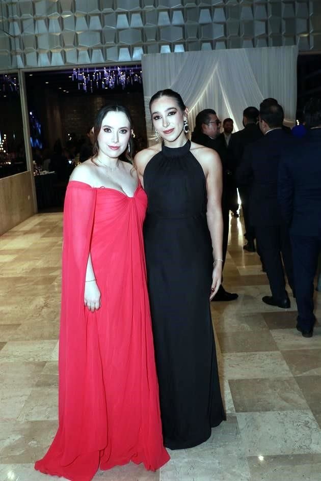 Minerva Salazar y Ximena Valdez