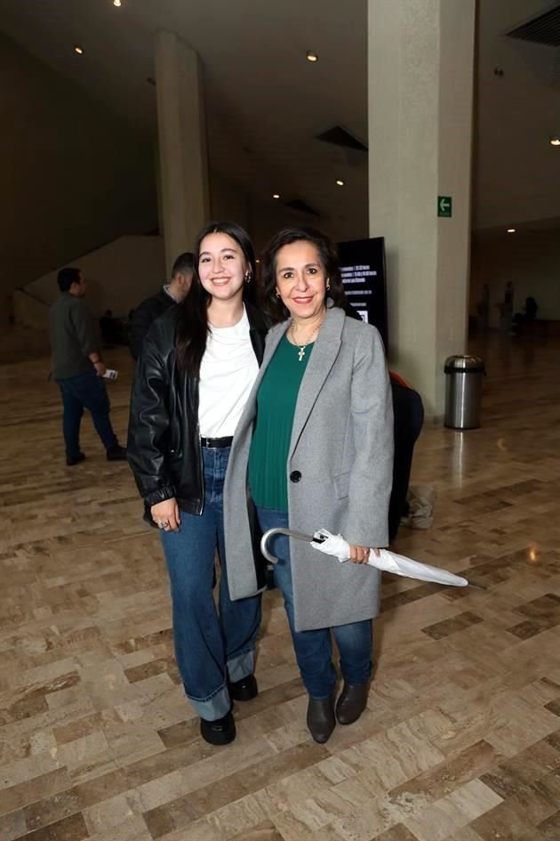 Mariana Fraga y Ana Alatorre