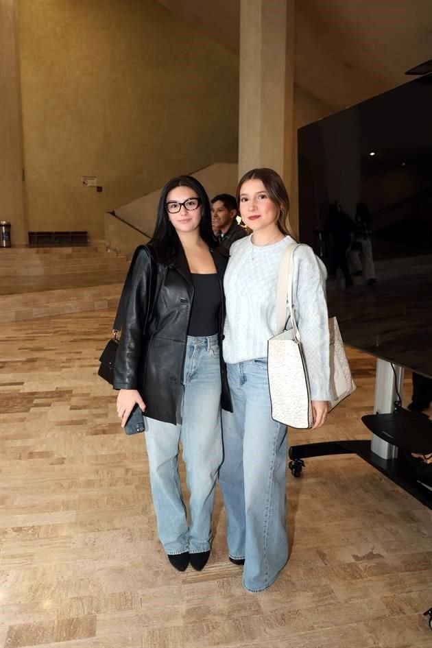 Bárbara Rodríguez Pacheco y Renata Michelle González