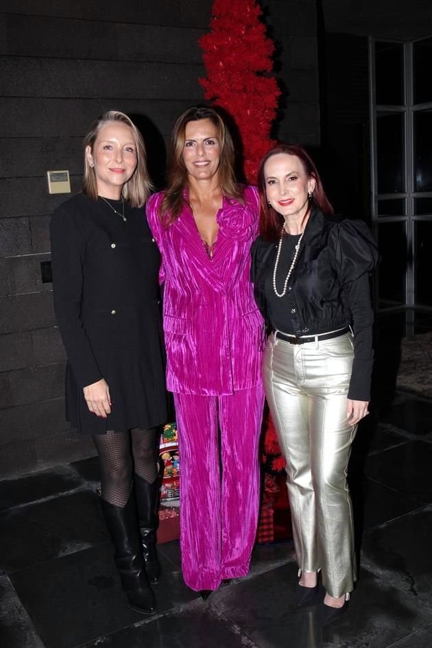 Adriana Zavala, Rosa María Oliver y Mónica Gracia