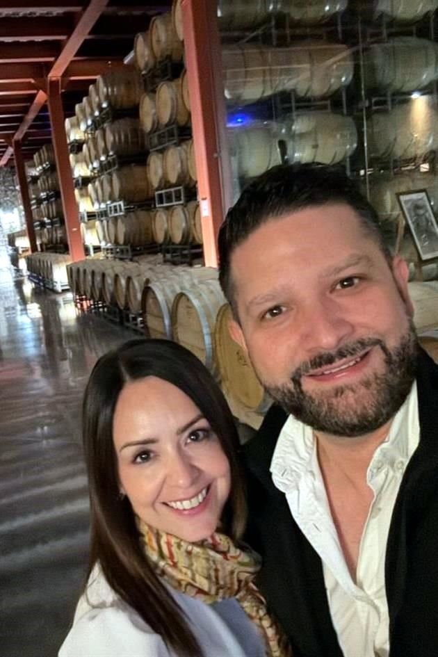 Nena Guerra de Martínez y Felipe Martínez