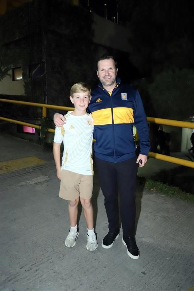 Alfredo Martínez González y Alfredo Martínez