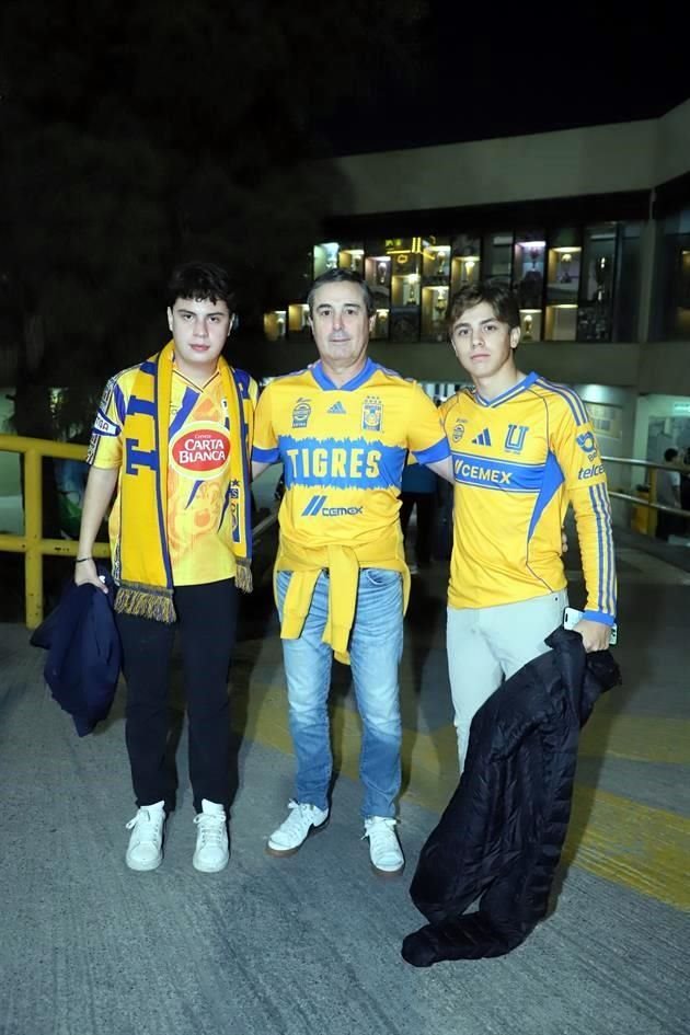 Alejandro Villarreal, Jesús Incera y Bernardo Incera