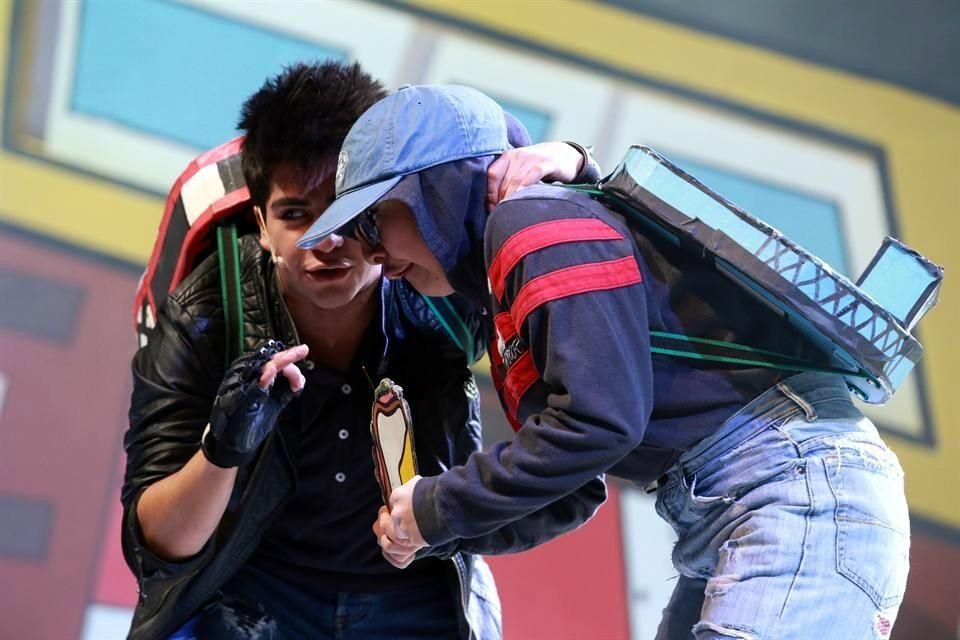 'La CQ, El Musical' divierte a regios en el Banamex.