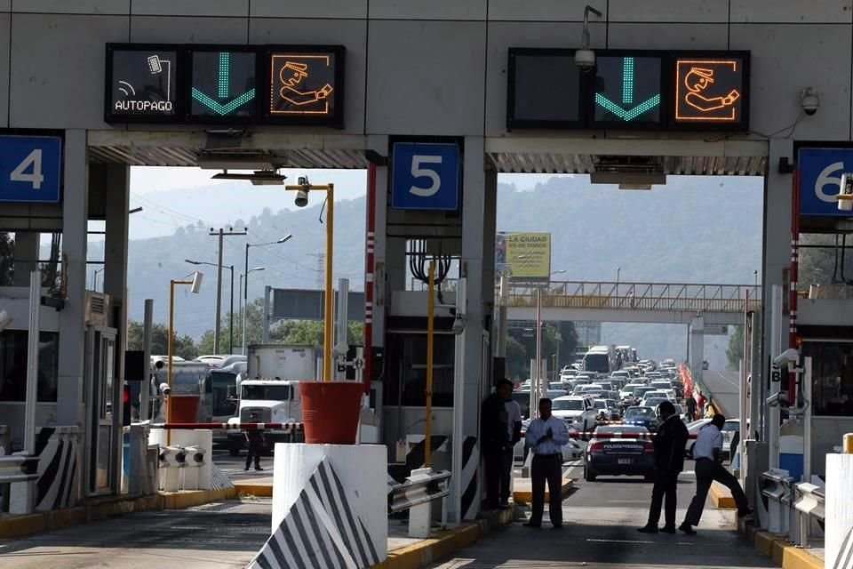 La autopista México-Cuernavaca pasará de 136 pesos a 140 pesos para los que tienen auto.