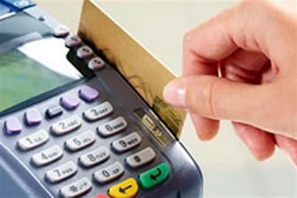 La aplicación BBVA Plan permite que cada vez que se paga con tarjeta, una proporción de una cuenta de depósito del banco sea asignada a una meta de ahorro.
