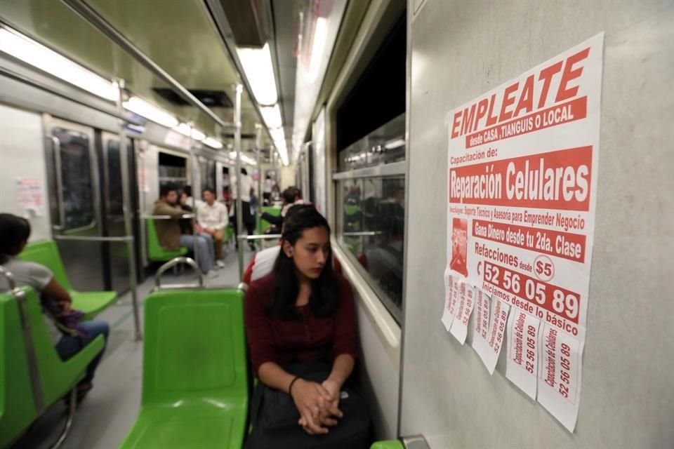 El 96 por ciento de las mujeres sufren acoso en las calles y en el transporte público, con base en la campaña 'Dejemos de hacerlo', presentada por ONU Mujeres.