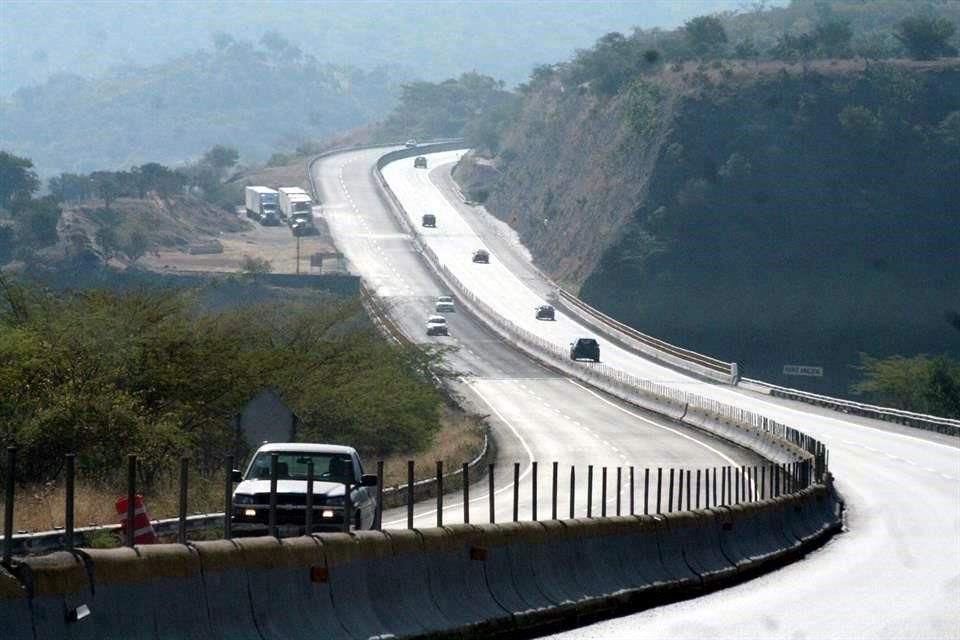 Mientras que la México-Querétaro tendrá un alza de 3 por ciento, al pasar de los 198 pesos a los 204 pesos.