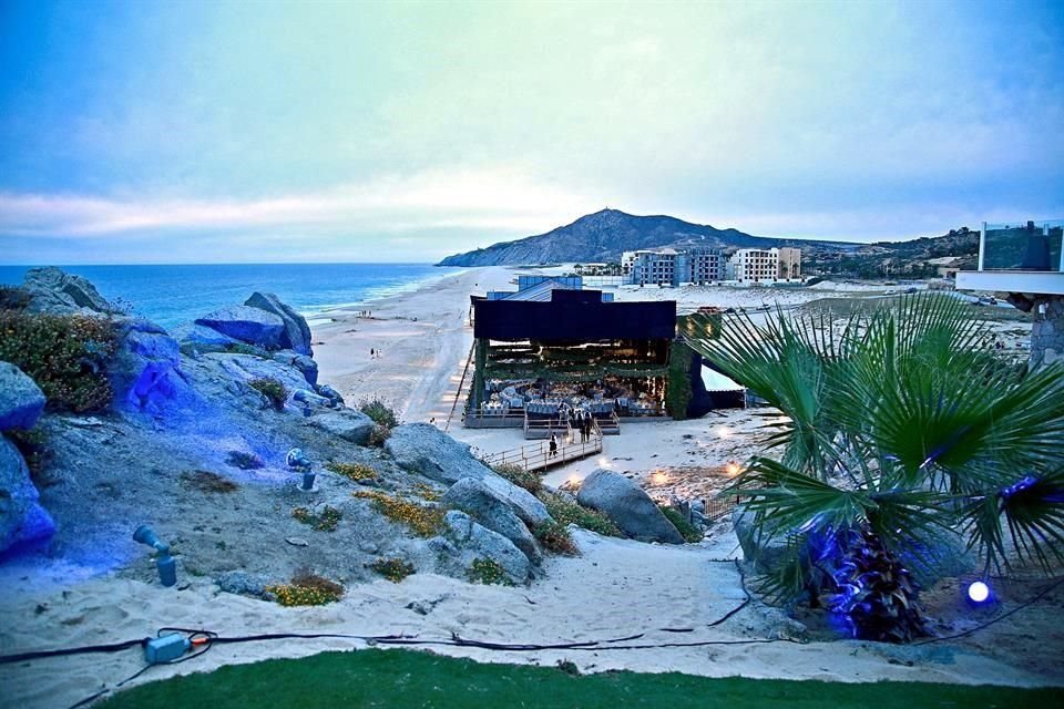 Boda de Bárbara Coppel González y Alejandro Hank Amaya en Cabos San Lucas