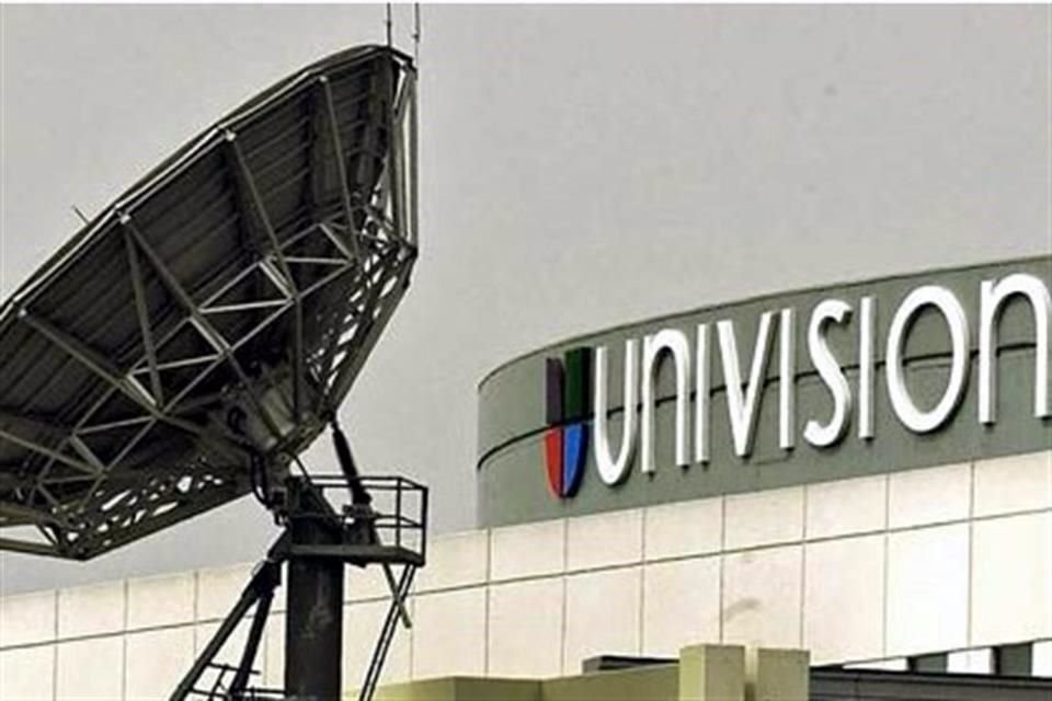 Televisa mantiene su participación accionaria en Univision.