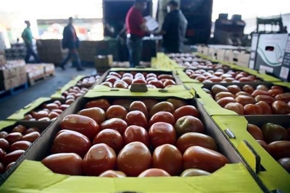 El nuevo Acuerdo entre los productores de tomate de México y el Departamento de Comercio de EU se alcanzó en los últimos minutos de ayer.