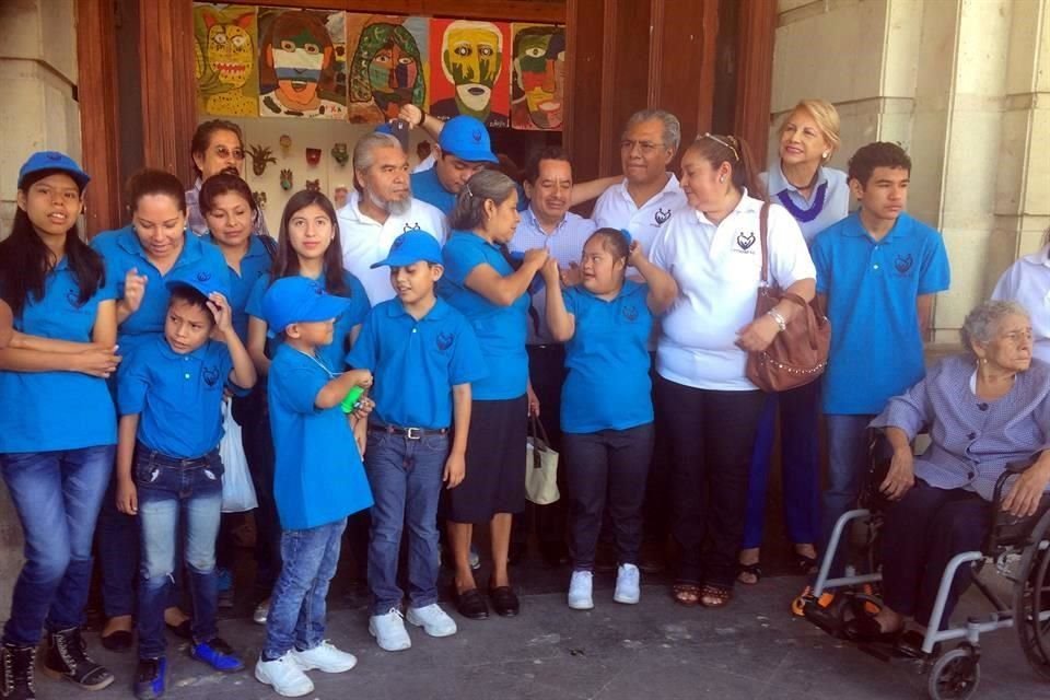 En Guerrero, la organización Familias Trabajando piden que el Gobierno destine recursos y realice campañas informativas sobre el trastorno psicológico conocido como autismo.