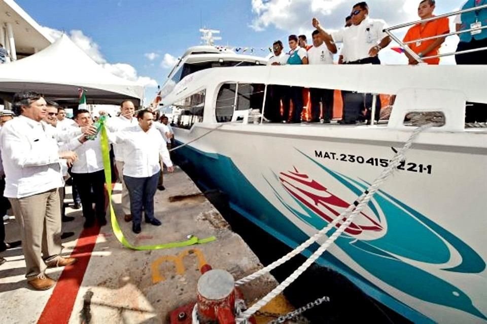 Una de las firmas está vinculada a Barcos Caribe, propietaria de una línea de ferrys en Cozumel y Playa del Carmen y administrada por González Hermosillo y Pinelo Nieto, supuestos testaferros de Borge.