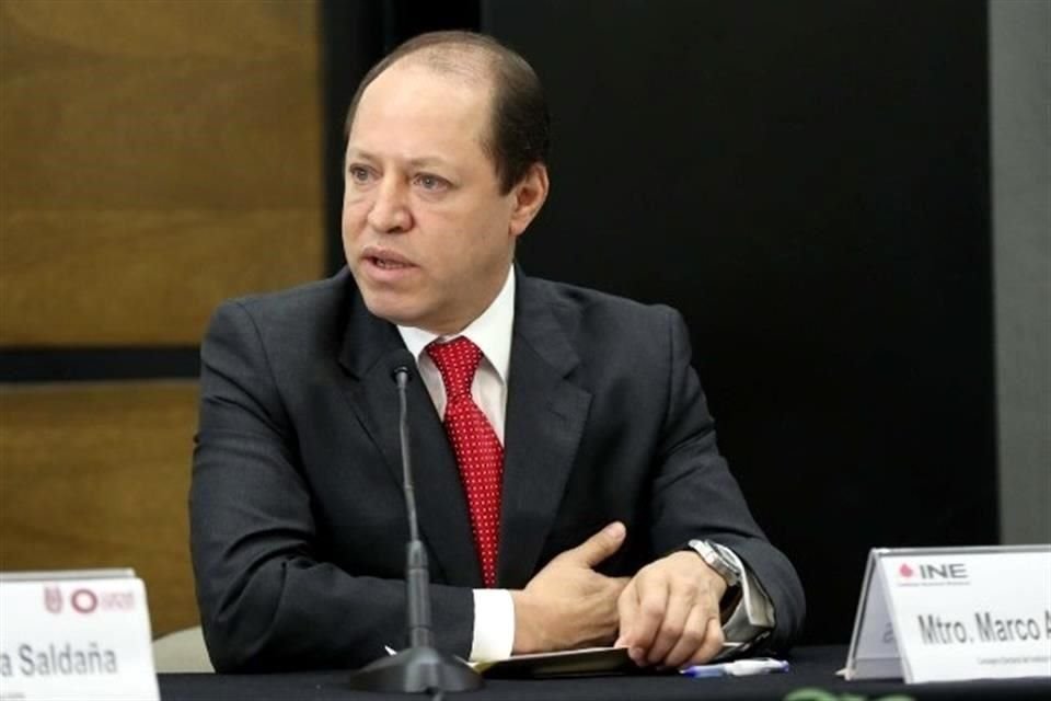 El consejero Marco Antonio Baños preside el Comité de Radio Y Televisión del INE.