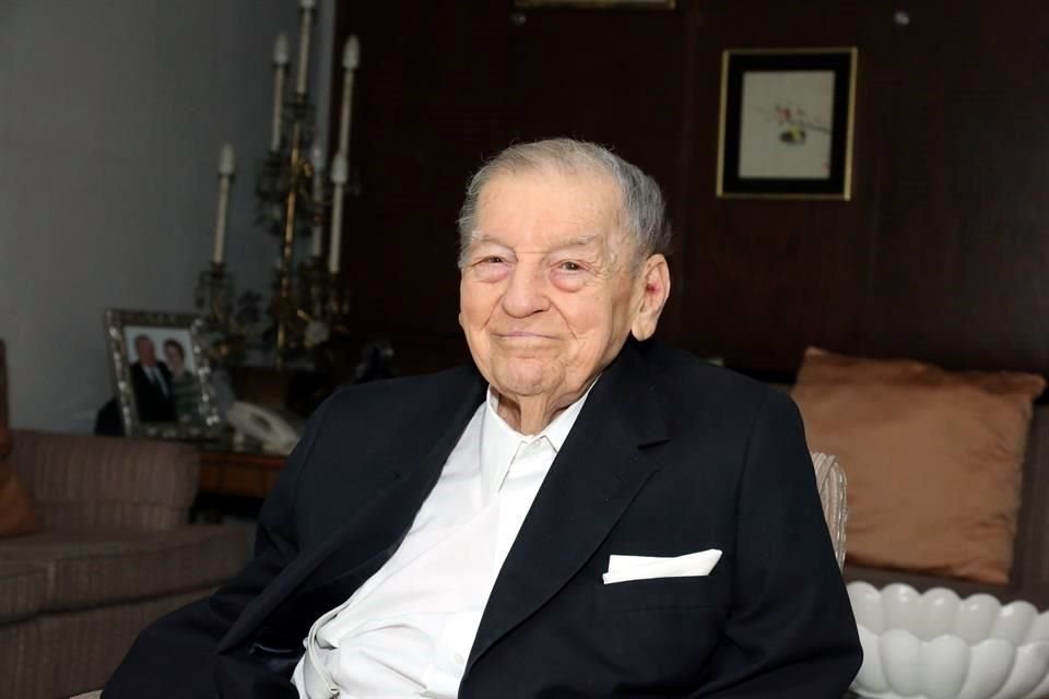Felipe de Jesús Benavides Pompa.