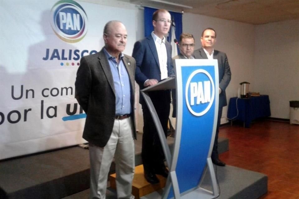Anaya dijo que coincidió personalmente con Alfaro, pero sí hablaron por teléfono.