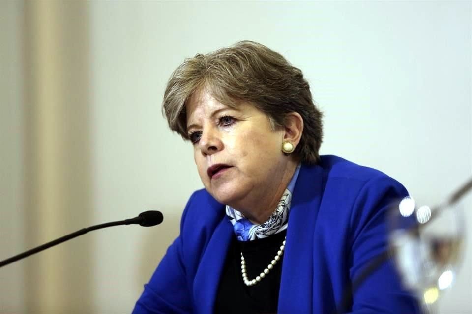 La industria automotriz está evolucionando y convirtiéndose en una fuente de recursos para la región, consideró la Cepal, cuya Secretaria Ejecutiva es Alicia Bárcena.