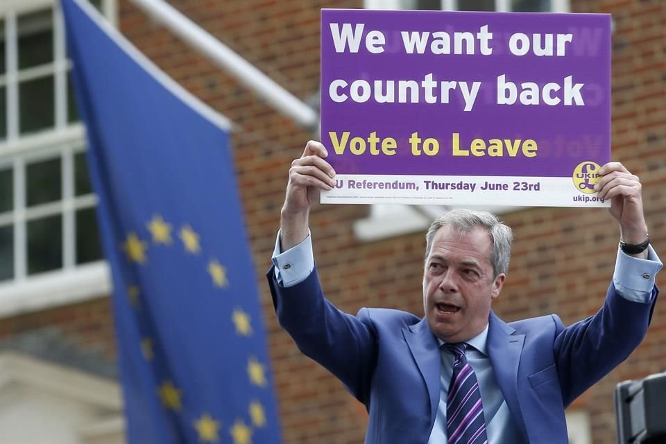 'The Bad Boys of Brexit' cuenta la historia de la campaña de Nigel Farage.