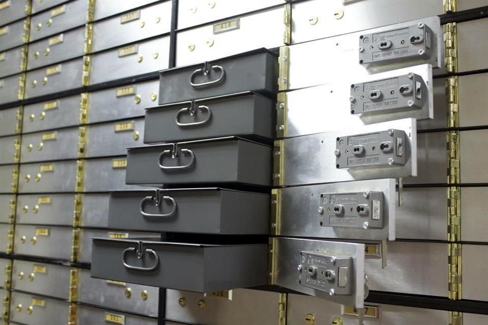 La PGR detalló los requisitos para recuperar cajas de seguridad en la empresa First National Security.