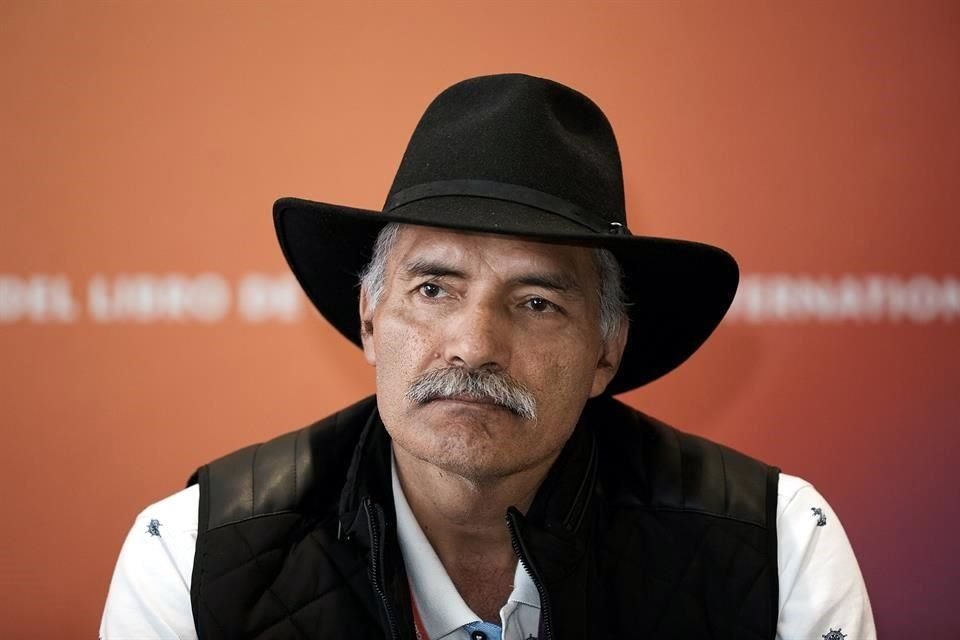 Señaló que la reforma constitucional es clara en que el mando de la nueva corporación debe ser civil. 