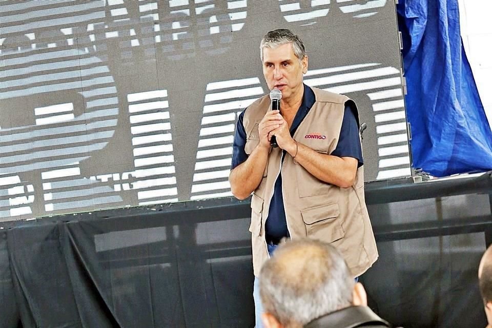 El 19 de marzo del 2016, Carlos Pachecho acudió al evento del arranque de 'Aliados Contigo' y dio un mensaje portando el chaleco del programa.