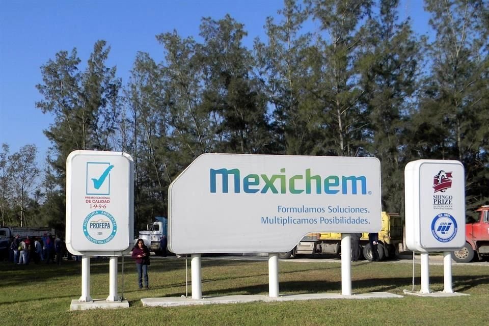 La empresa Mexichem, presente en más de 30 países, está cambiando de nombre a Orbia Advance Corporation.