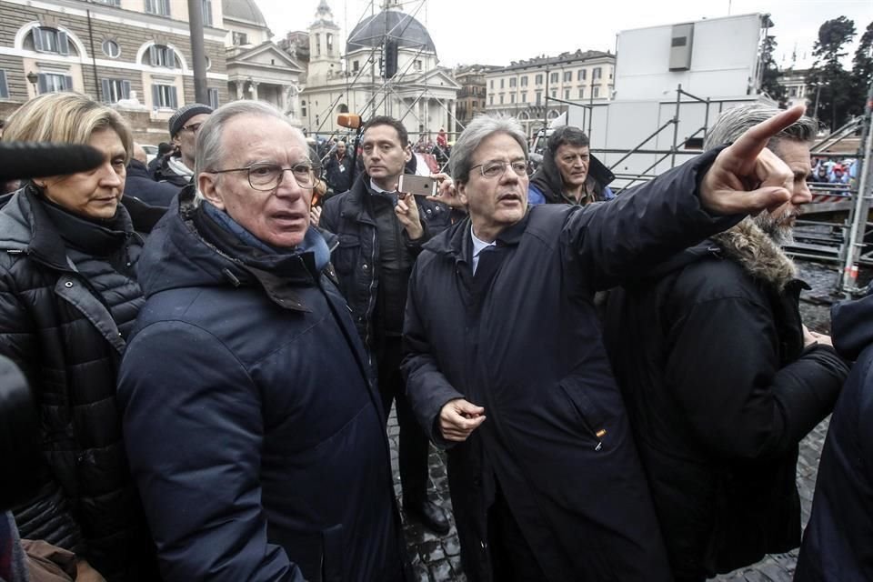 El Primer Ministro y la izquierda italiana se manifestaron en Roma contra el fascismo, poco antes de los comicios del 4 de marzo.