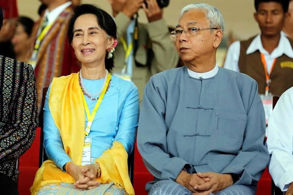 Considerado hombre de confianza de Suu Kyi, U Htin Kyaw, fue nombrado Presidente en marzo de 2016.