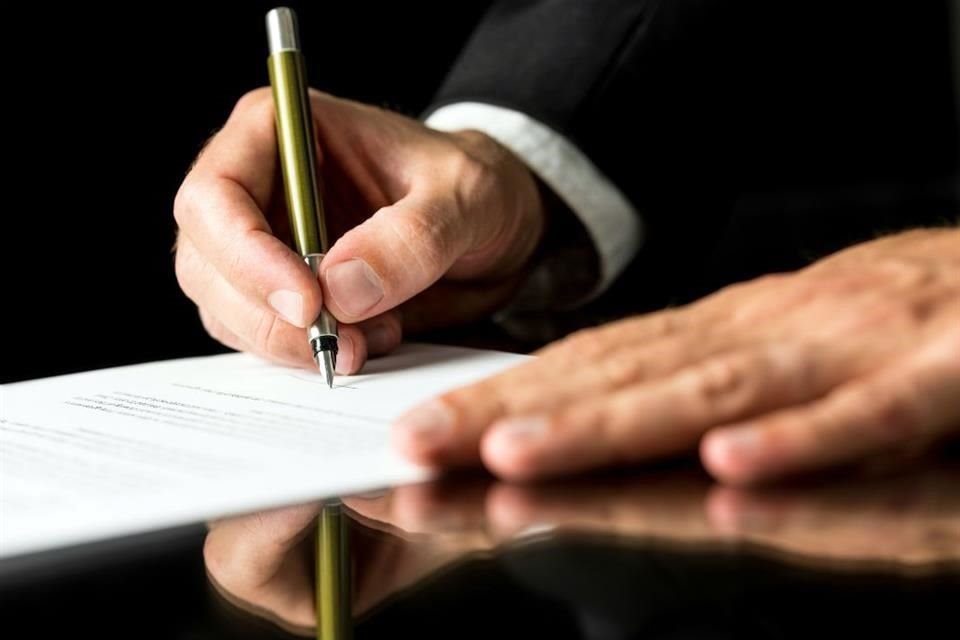 El segundo testimonio se puede solicitar con el notario o en el Archivo General de Notarías