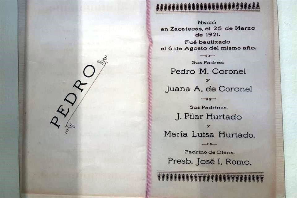 Documento bautismal que fija el año del nacimiento del artista en 1921, y no en 1922 o 1923, como señalan diversas fuentes.