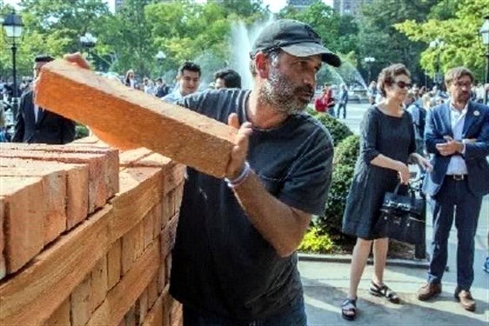 El artista mexicano Bosco Sodi montará de nuevo la pieza, ahora en el área peatonal del Southbank Center, en Londres, dentro de 'Art Night', festival que organiza la Hayward Gallery.