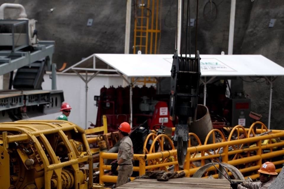 La producción de crudo de la compañía fue de 1.70 millones de barriles por día en noviembre, aproximadamente un millón por debajo de su objetivo de producción para 2024.