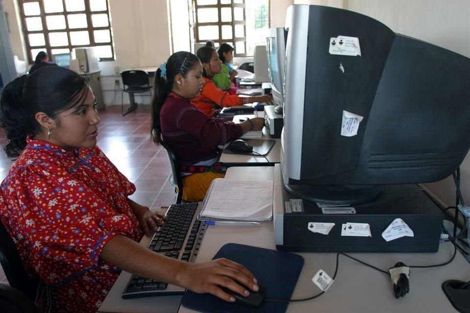 'Lo que genera incertidumbre es que no existe un planteamiento claro', comentó la ASIET.