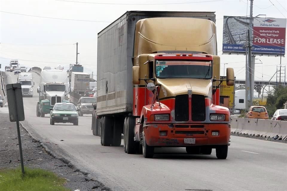 De enero a abril de este año, se registraron a nivel nacional 4 mil 134 hurtos a camiones de carga.